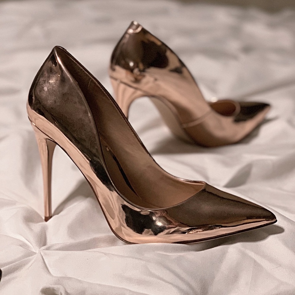 Steve Madden 4” Rose Gold Heels
